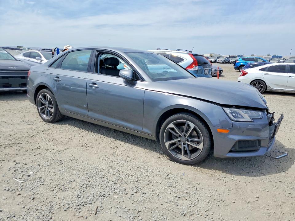 Продаж на аукціоні авто 2019 Audi A4, vin: WAUGMAF44KA109820, номер лоту: 49250866