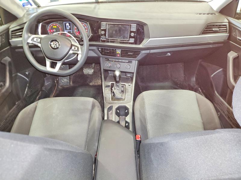 51715996 :رقم المزاد ، 3VWC57BU1KM058400 vin ، 2019 Volkswagen Jetta مزاد بيع