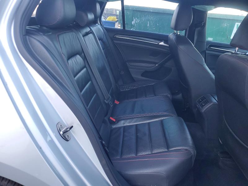 50731926 :رقم المزاد ، 3VW4T7AU9FM052765 vin ، 2015 Volkswagen Gti مزاد بيع