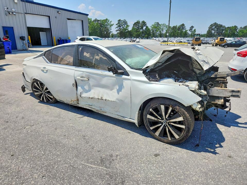 2019 Nissan Altima მანქანა იყიდება აუქციონზე, vin: 1N4BL4CV0KC173121, აუქციონის ნომერი: 50587116