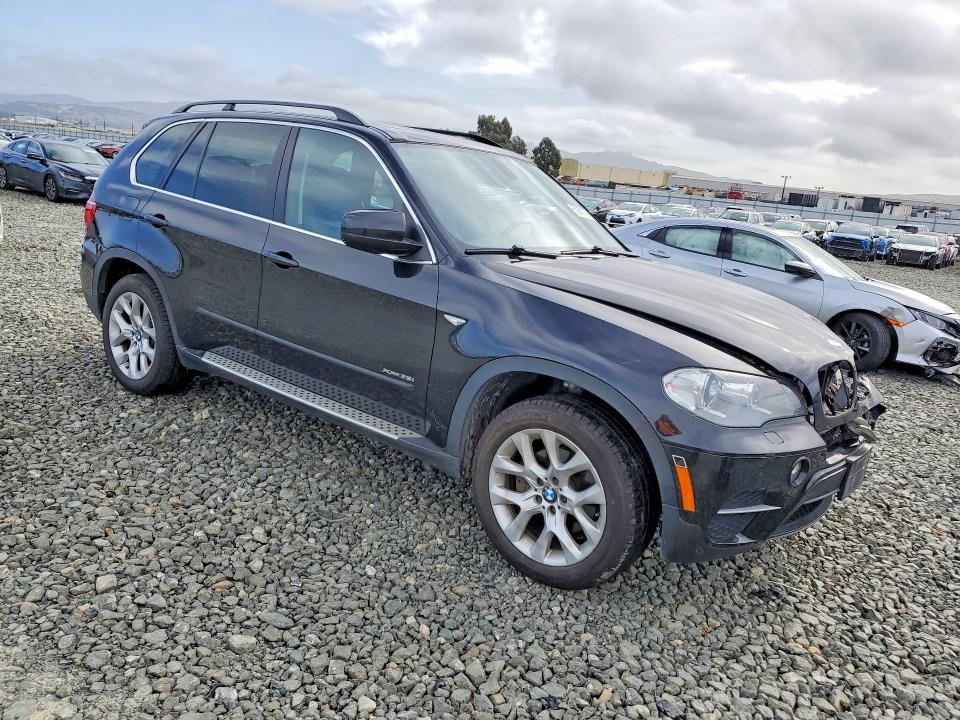 50968766 :رقم المزاد ، 5UXZV4C59D0E05787 vin ، 2013 Bmw X5 مزاد بيع