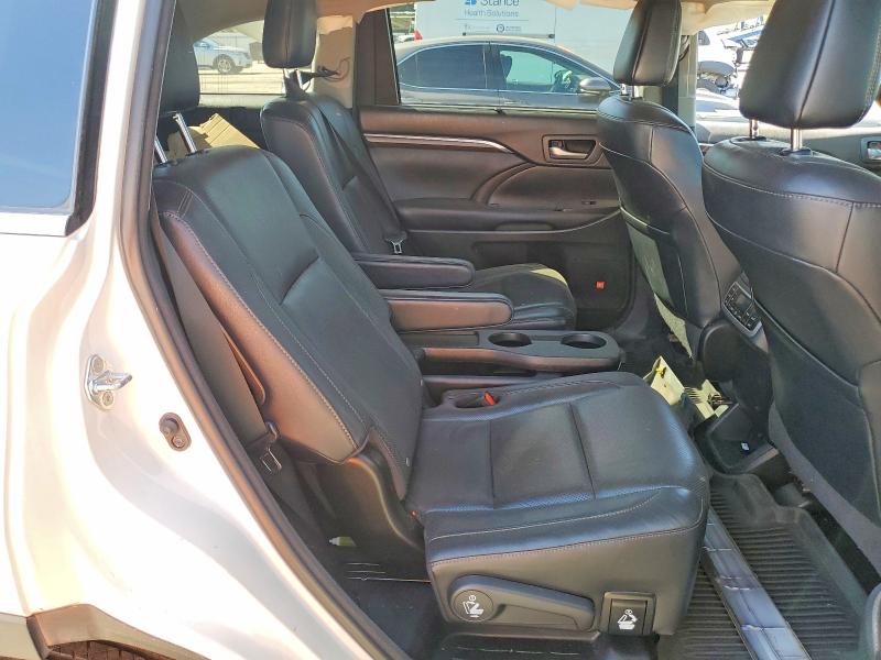 Auction sale of the 2016 Toyota Highlander Hybrid, vin: 5TDDCRFH0GS020279, lot number: 48834156