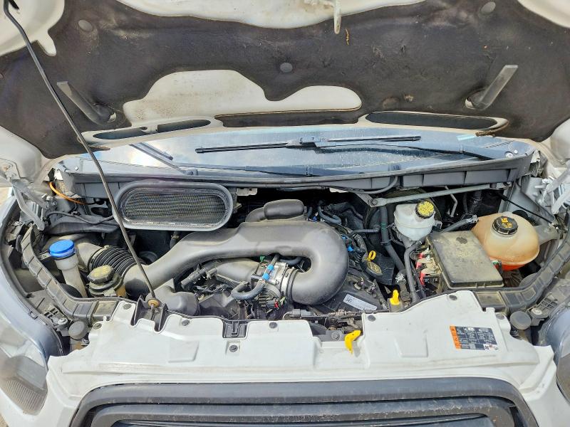 51272596 :رقم المزاد ، 1FTYR2CM8JKA62562 vin ، 2018 Ford Transit مزاد بيع