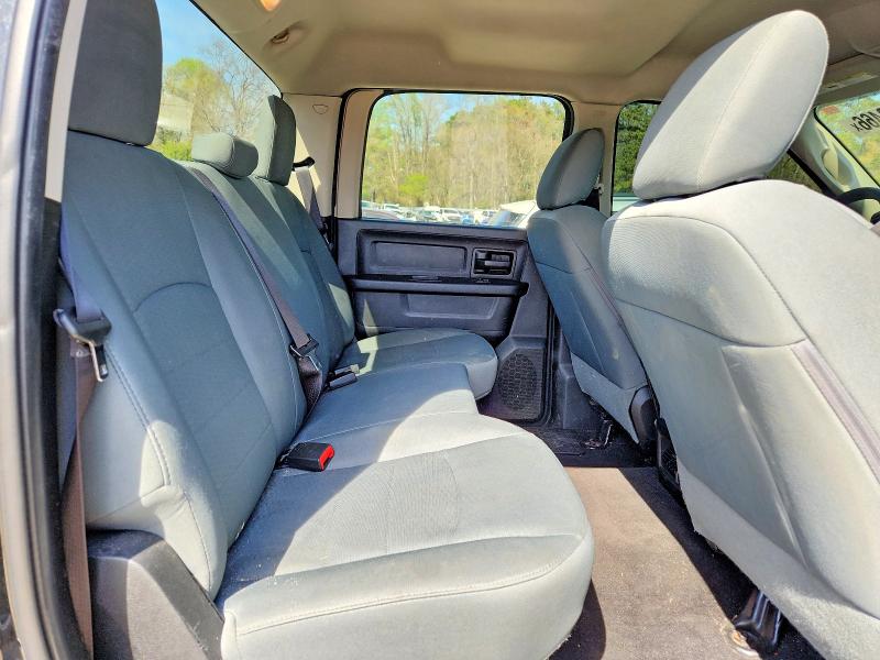 47863466 :رقم المزاد ، 3C6RR7KT1HG533017 vin ، 2017 Ram 1500 مزاد بيع