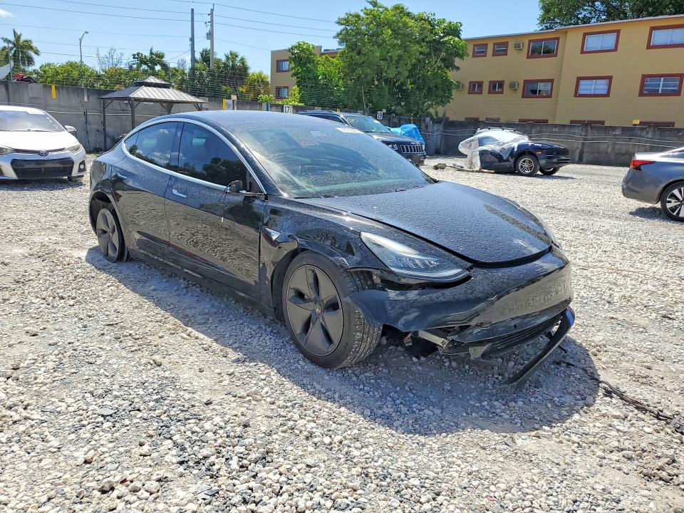 49762906 :رقم المزاد ، 5YJ3E1EB2KF432284 vin ، 2019 Tesla Model 3 مزاد بيع
