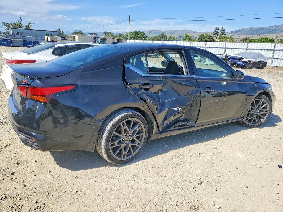 51486786 :رقم المزاد ، 1N4AL4CVXPN385550 vin ، 2023 Nissan Altima مزاد بيع