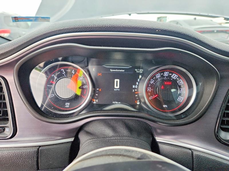 50677286 :رقم المزاد ، 2C3CDZAG9JH152989 vin ، 2018 Dodge Challenger مزاد بيع