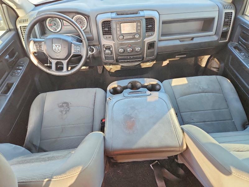 49564186 :رقم المزاد ، 1C6RR6FG2KS628189 vin ، 2019 Ram 1500 Classic مزاد بيع