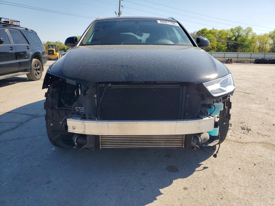 48921156 :رقم المزاد ، WA1BCCFS6JR007004 vin ، 2018 Audi Q3 مزاد بيع
