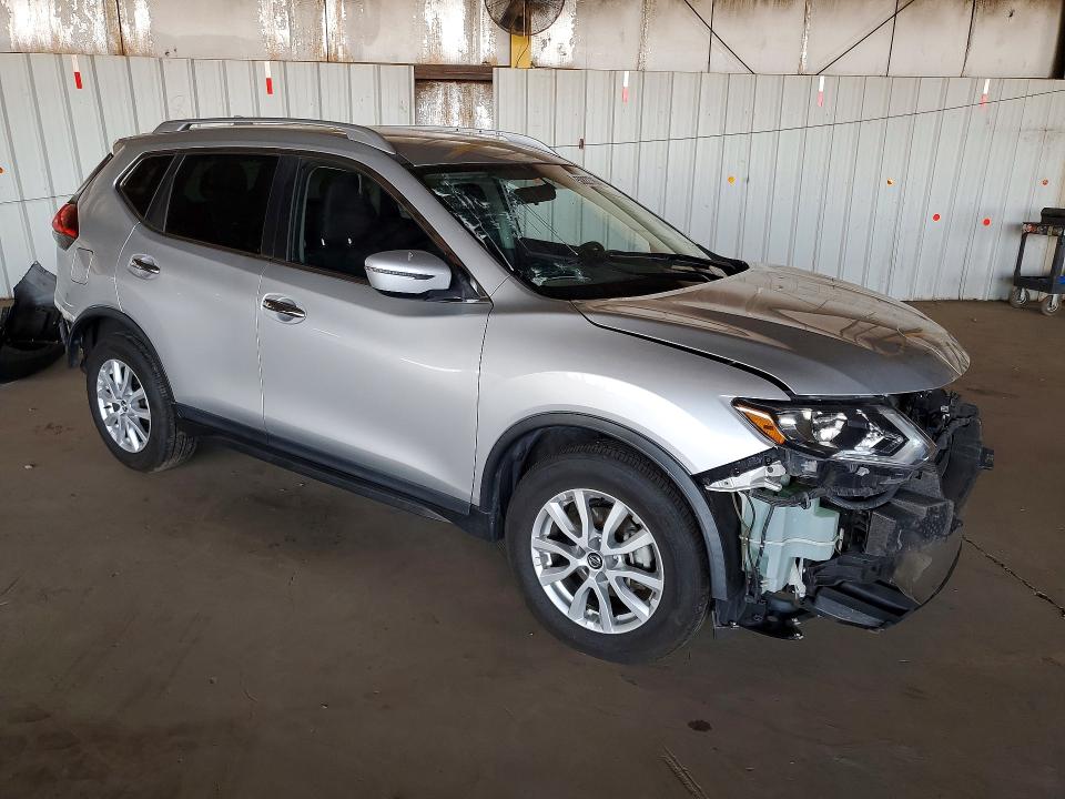 Продажа на аукционе авто 2018 Nissan Rogue, vin: KNMAT2MT3JP584480, номер лота: 50822786
