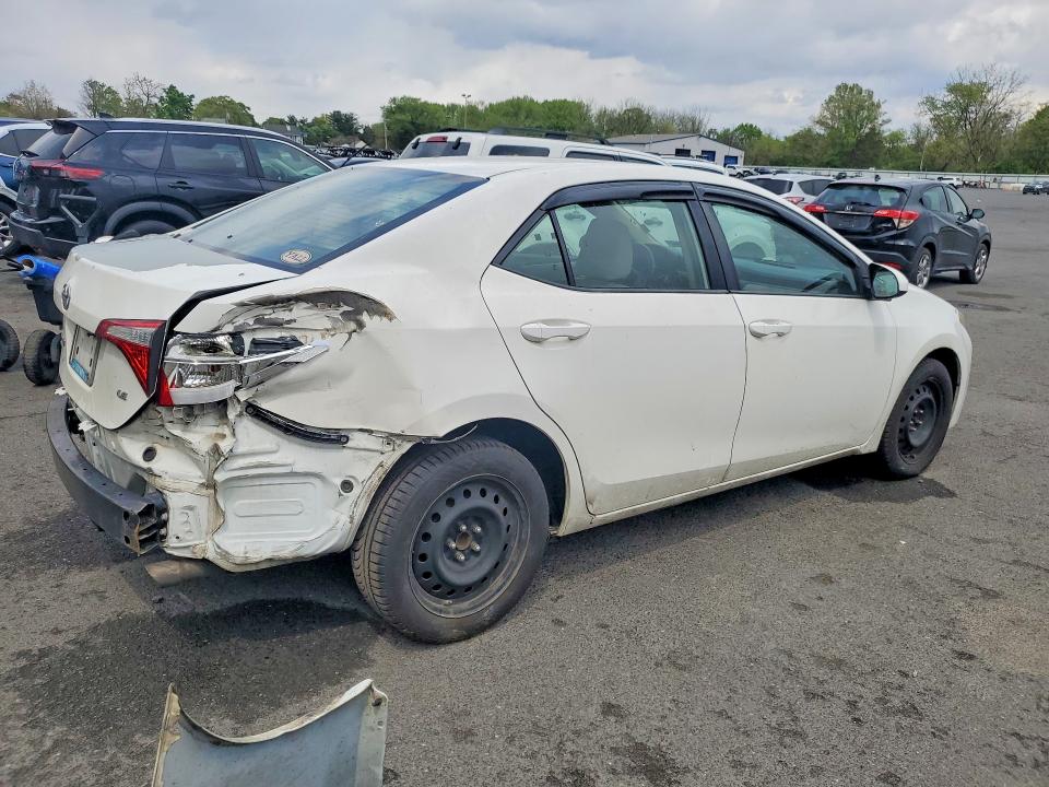 2015 Toyota Corolla მანქანა იყიდება აუქციონზე, vin: 5YFBURHE5FP246932, აუქციონის ნომერი: 50564386