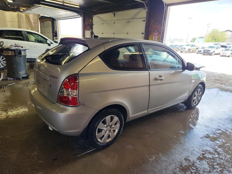51143176 :رقم المزاد ، KMHCM3AC5BU202352 vin ، 2011 Hyundai Accent مزاد بيع
