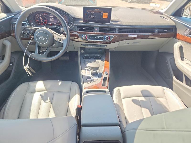 Продажа на аукционе авто 2019 Audi A4, vin: WAUENAF42KN012130, номер лота: 49783376