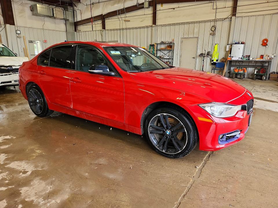51318376 :رقم المزاد ، WBA3B3G51FNT19264 vin ، 2015 Bmw 328 مزاد بيع