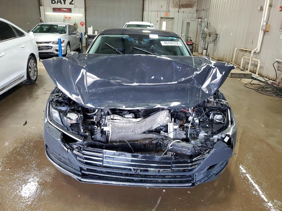 2020 Volkswagen Arteon მანქანა იყიდება აუქციონზე, vin: WVWBR7AN6LE015210, აუქციონის ნომერი: 46780536