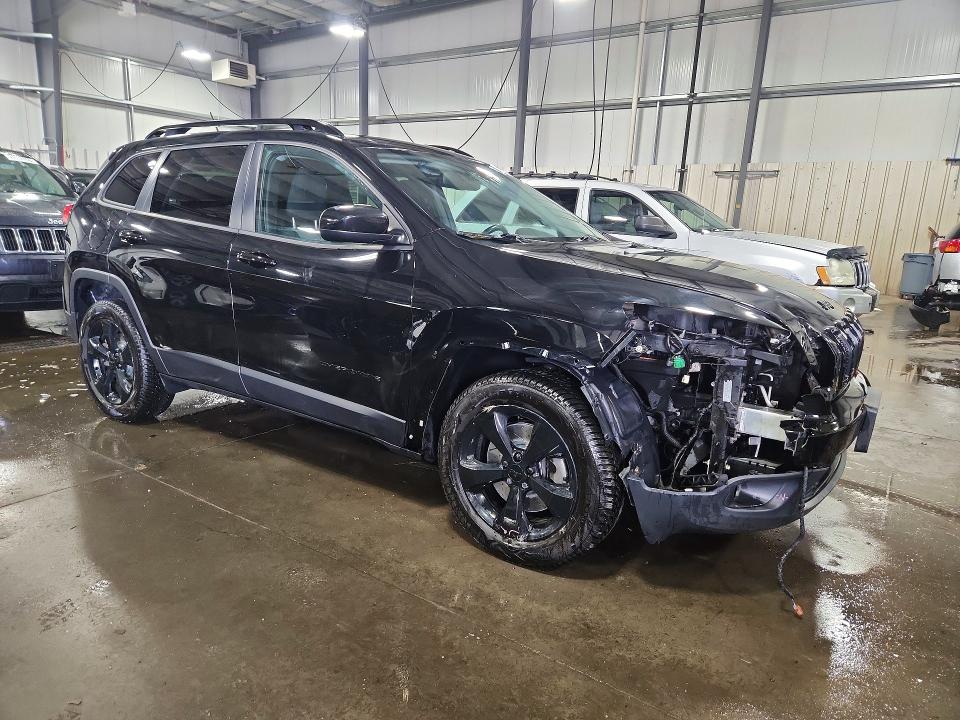 51017846 :رقم المزاد ، 1C4PJMCB8JD547303 vin ، 2018 Jeep Cherokee مزاد بيع