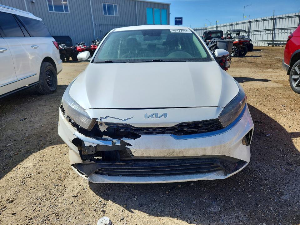 2022 Kia Forte მანქანა იყიდება აუქციონზე, vin: 3KPF34AD3NE473397, აუქციონის ნომერი: 49477856