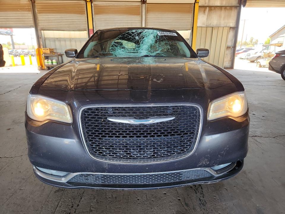 Продаж на аукціоні авто 2015 Chrysler 300c, vin: 2C3CCAEG1FH908529, номер лоту: 50632406