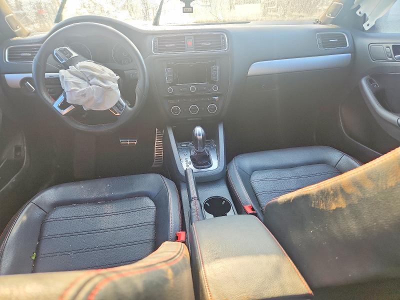 2013 Volkswagen Jetta მანქანა იყიდება აუქციონზე, vin: 3VW467AJ2DM270055, აუქციონის ნომერი: 51899216