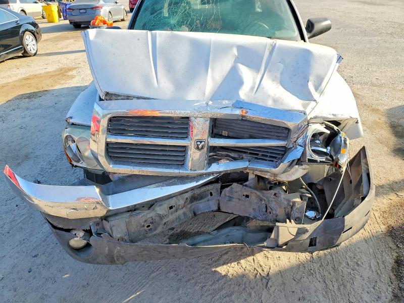50148426 :رقم المزاد ، 1D7HE42K95S251000 vin ، 2005 Dodge Dakota مزاد بيع