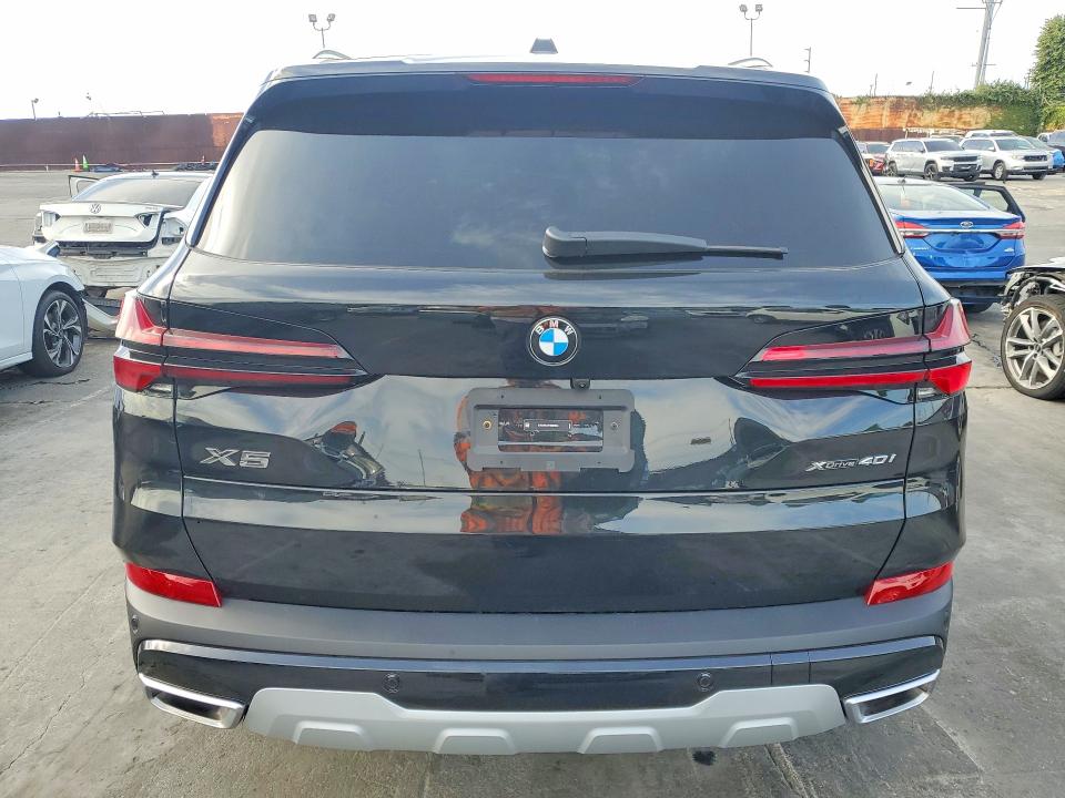 48960676 :رقم المزاد ، 5UX23EU05T9265843 vin ، 2026 Bmw X5 مزاد بيع