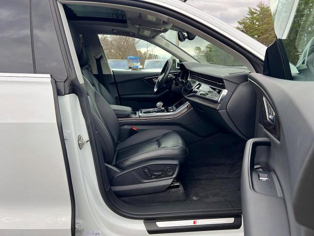Продажа на аукционе авто 2020 Audi Q8, vin: WA1EVBF16LD019176, номер лота: 52000196