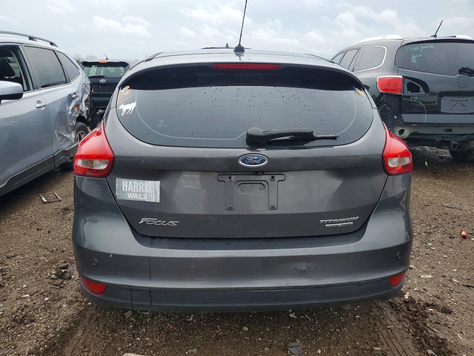 2015 Ford Focus მანქანა იყიდება აუქციონზე, vin: 1FADP3N21FL278136, აუქციონის ნომერი: 49911636