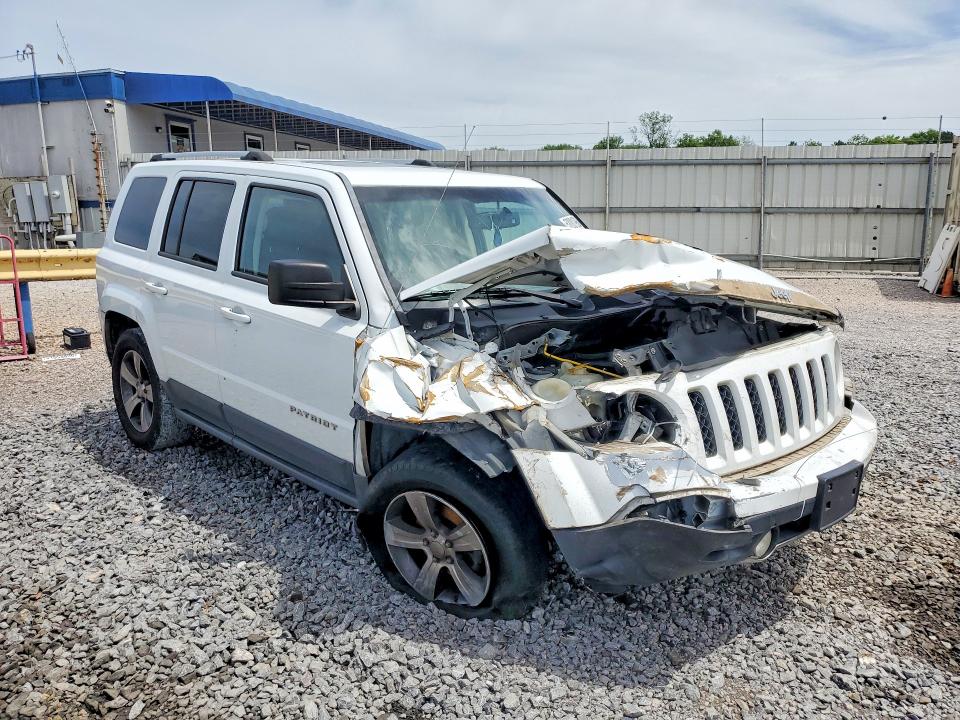 52001986 :رقم المزاد ، 1C4NJRFB6GD595312 vin ، 2016 Jeep Patriot مزاد بيع