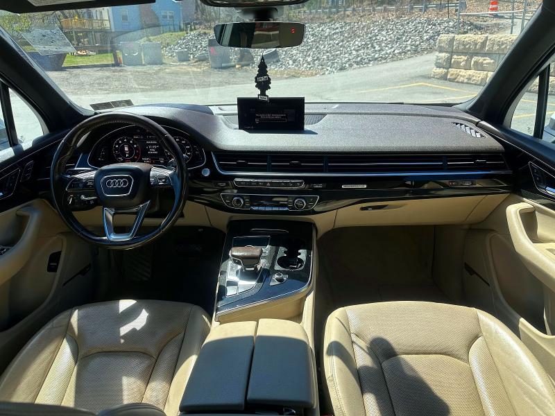 Продажа на аукционе авто 2017 Audi Q7, vin: WA1VAAF78HD035509, номер лота: 50607566