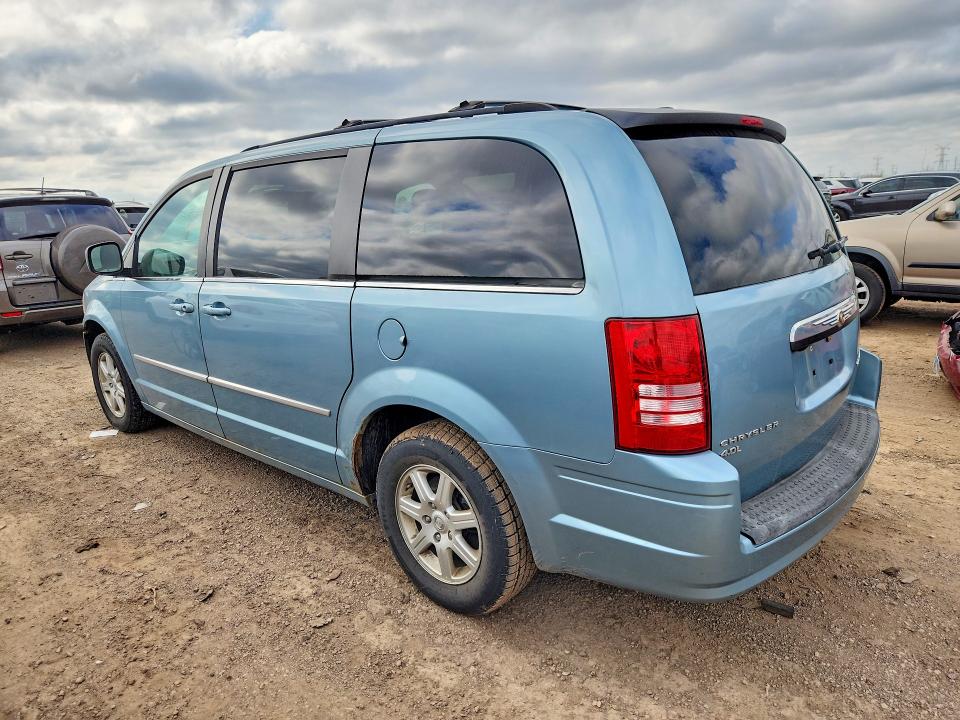 50670986 :رقم المزاد ، 2A4RR5DX6AR253939 vin ، 2010 Chrysler Town & Country مزاد بيع