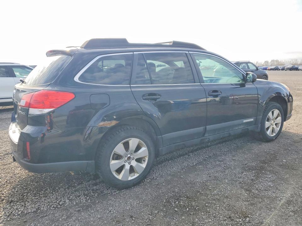 46153626 :رقم المزاد ، 4S4BRGMC7C3270630 vin ، 2012 Subaru Outback مزاد بيع