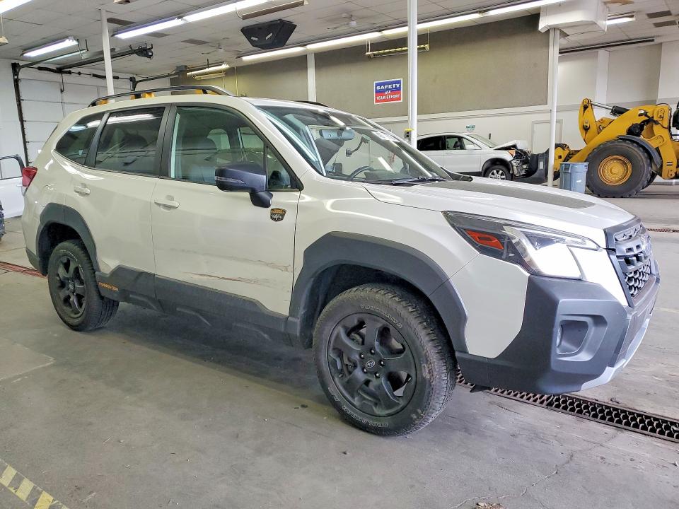 Продаж на аукціоні авто 2024 Subaru Forester, vin: JF2SKAJC5RH471319, номер лоту: 49779736