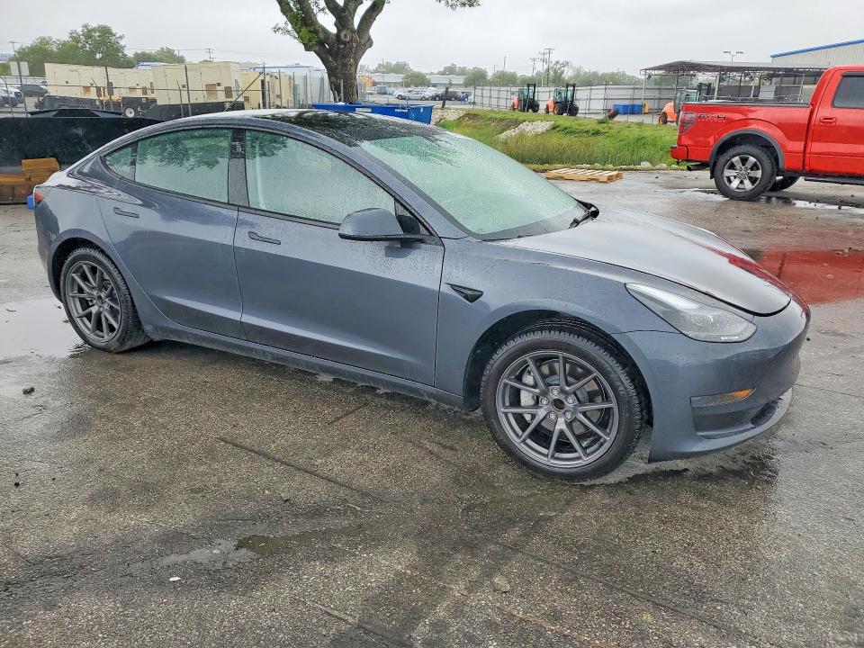 48795606 :رقم المزاد ، 5YJ3E1EA4PF663525 vin ، 2023 Tesla Model 3 مزاد بيع
