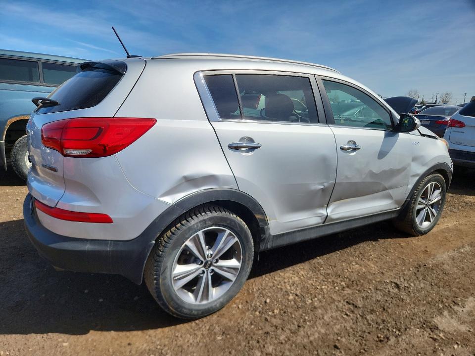 49258626 :رقم المزاد ، KNDPCCA65E7664321 vin ، 2014 Kia Sportage مزاد بيع