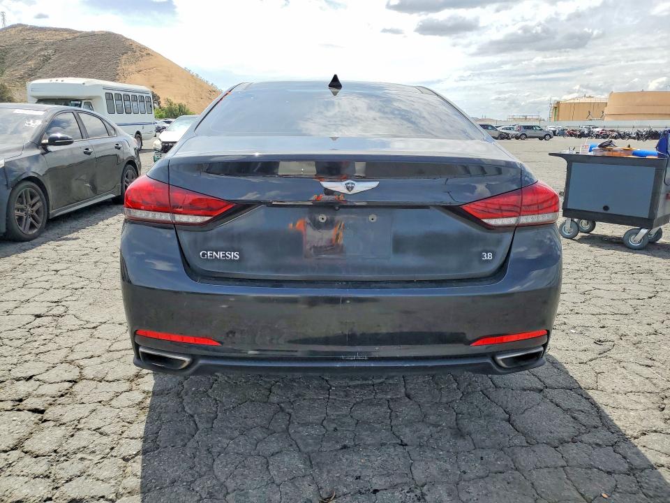 49338636 :رقم المزاد ، KMHGN4JE2FU030566 vin ، 2015 Hyundai Genesis مزاد بيع