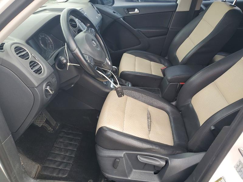 2017 Volkswagen Tiguan მანქანა იყიდება აუქციონზე, vin: WVGAV7AX7HK012393, აუქციონის ნომერი: 50075266