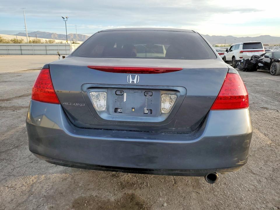 50254086 :رقم المزاد ، 1HGCM56457A227392 vin ، 2007 Honda Accord مزاد بيع
