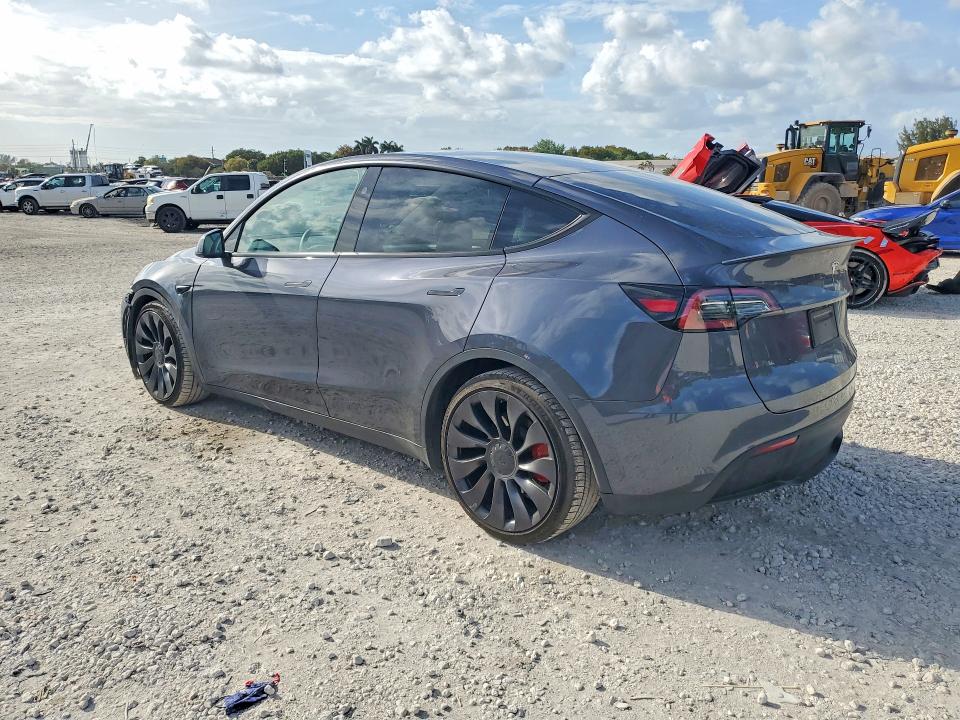 Продажа на аукционе авто 2023 Tesla Model Y, vin: 7SAYGDEF6PF924282, номер лота: 48297326