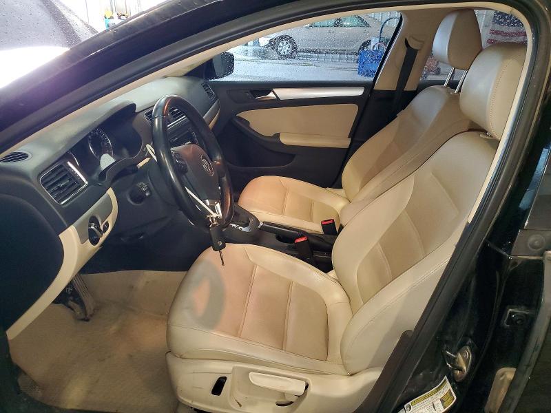 50352336 :رقم المزاد ، 3VWDP7AJ0DM379627 vin ، 2013 Volkswagen Jetta مزاد بيع