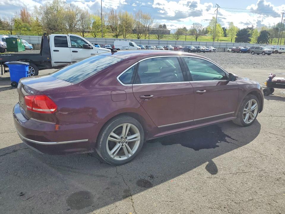 48541496 :رقم المزاد ، 1VWCN7A3XCC040313 vin ، 2012 Volkswagen Passat مزاد بيع