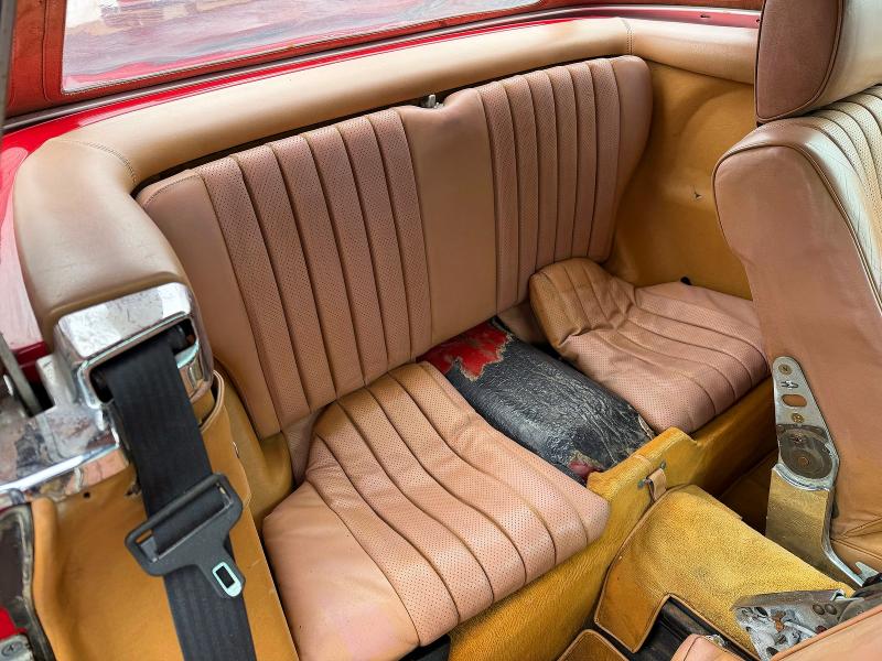 1984 Mercedes-benz 500 Si მანქანა იყიდება აუქციონზე, vin: WDB1070461A005374, აუქციონის ნომერი: 49003656