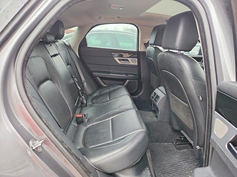 Продажа на аукционе авто 2017 Jaguar Xf, vin: SAJBK4BN1HCY51688, номер лота: 49579596