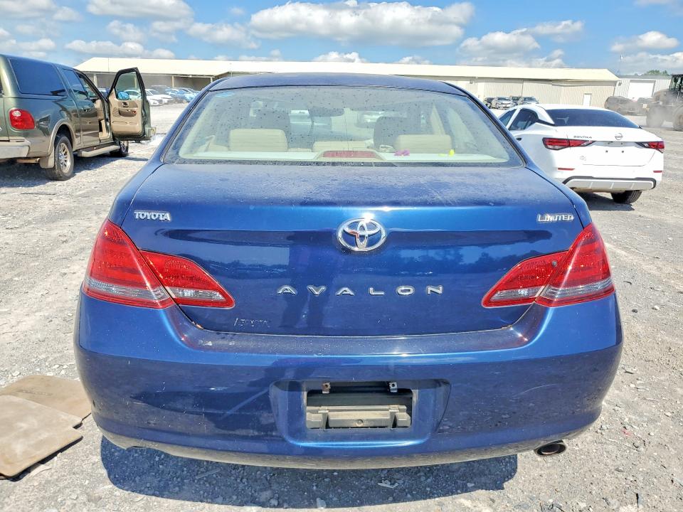 51763276 :رقم المزاد ، 4T1BK36B68U323286 vin ، 2008 Toyota Avalon مزاد بيع