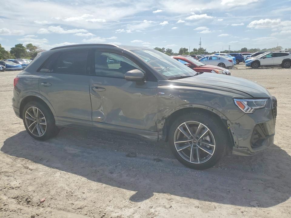 2025 Audi Q3 მანქანა იყიდება აუქციონზე, vin: WA1DECF36S1019083, აუქციონის ნომერი: 49507716