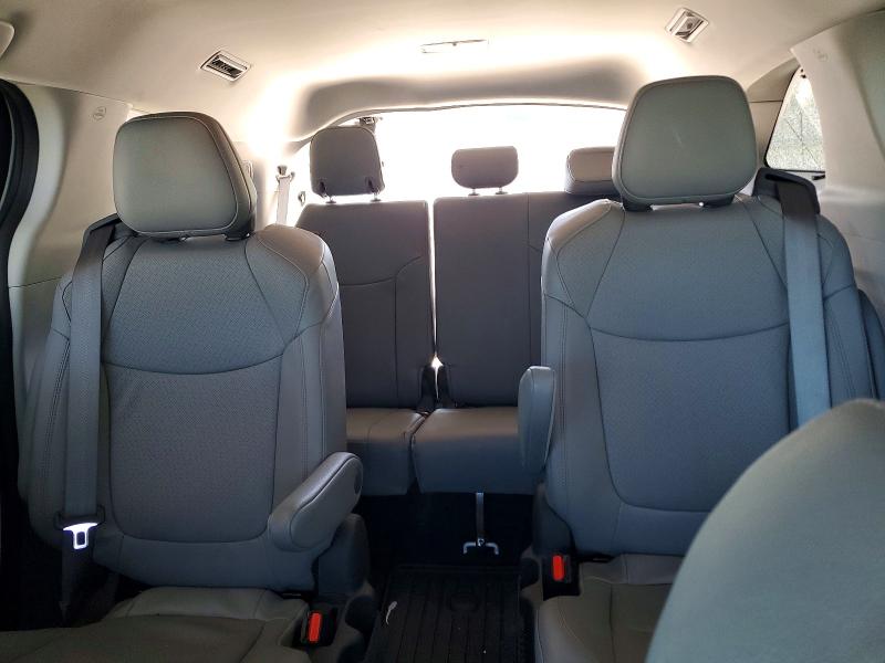 50575646 :رقم المزاد ، 5TDZRKEC5RS220241 vin ، 2024 Toyota Sienna مزاد بيع