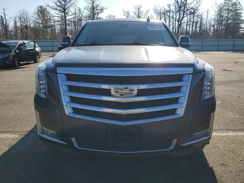 2015 Cadillac Escalade მანქანა იყიდება აუქციონზე, vin: 1GYS4TKJXFR651347, აუქციონის ნომერი: 50814596