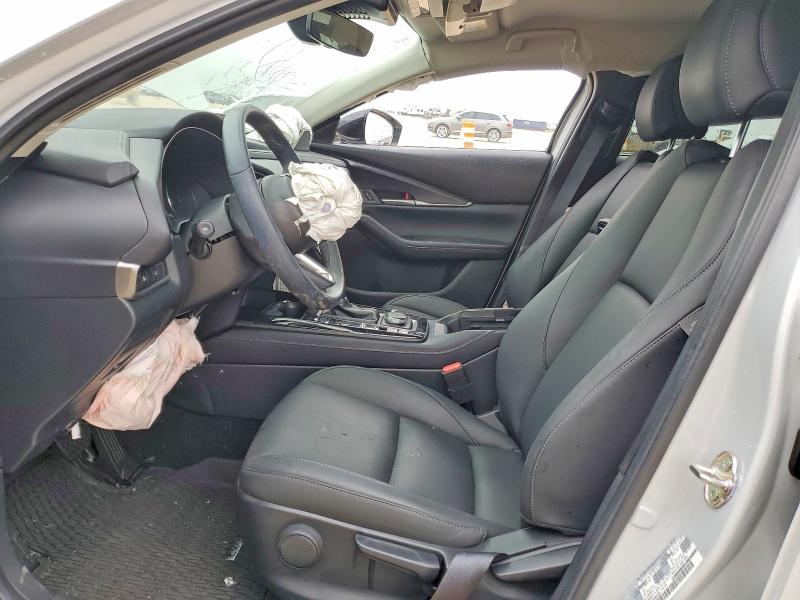 50702666 :رقم المزاد ، 3MVDMBBM9SM864335 vin ، 2025 Mazda Cx-30 مزاد بيع