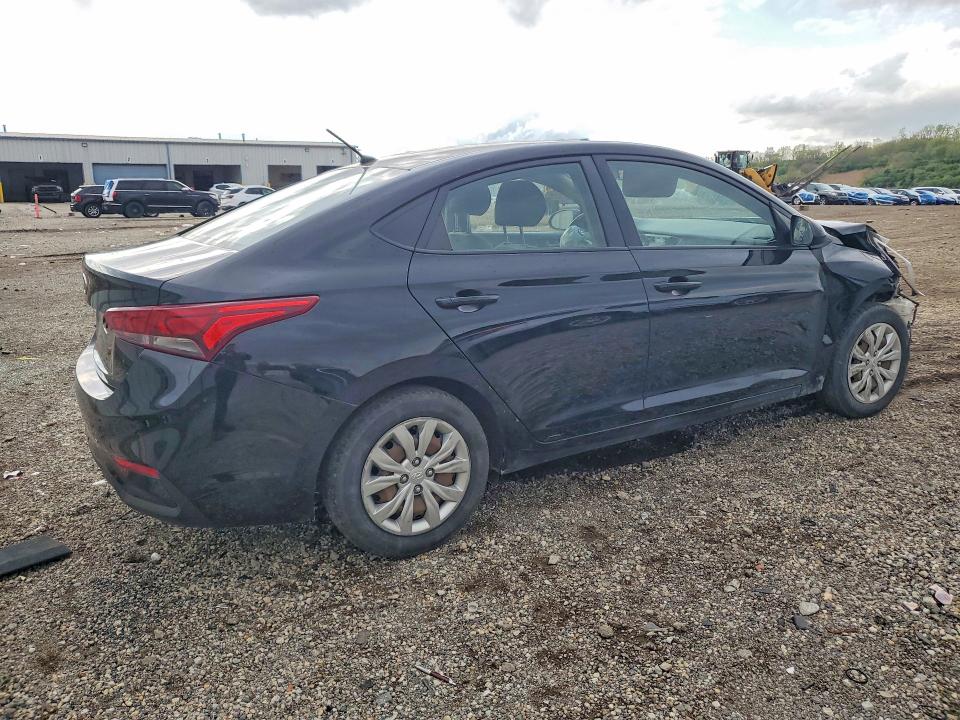 2018 Hyundai Accent მანქანა იყიდება აუქციონზე, vin: 3KPC24A35JE012645, აუქციონის ნომერი: 51634876