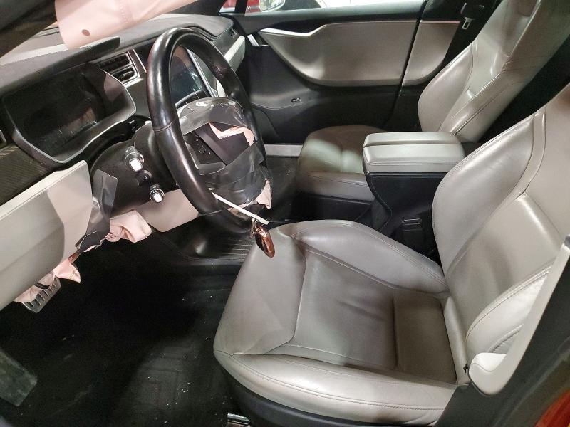 47388206 :رقم المزاد ، 5YJSA1V43FF097373 vin ، 2015 Tesla Model S مزاد بيع