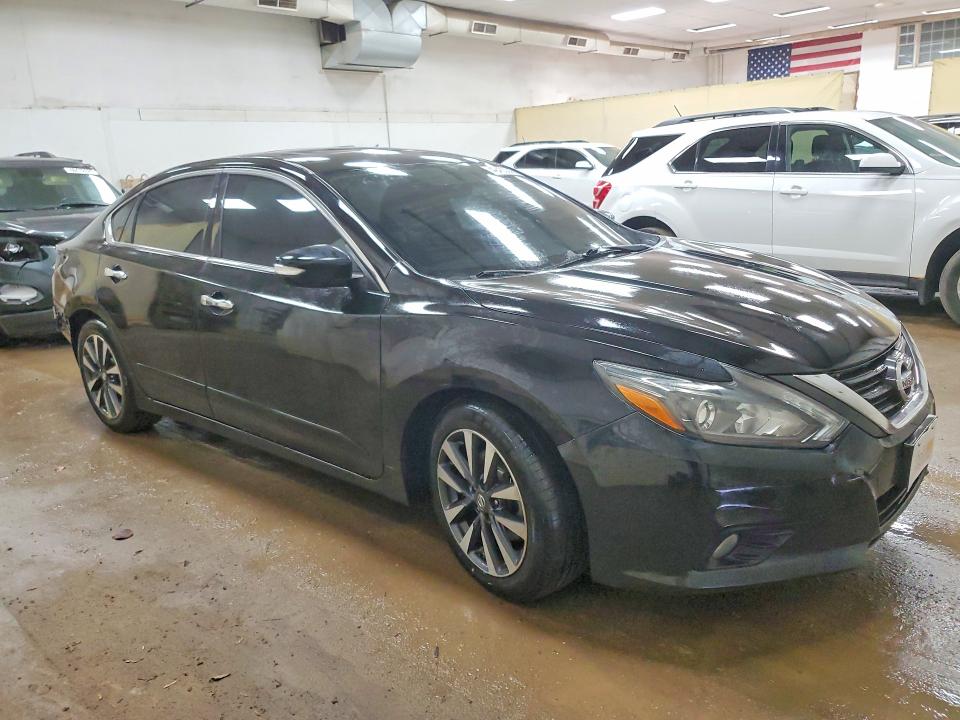 49433046 :رقم المزاد ، 1N4AL3AP4HC148595 vin ، 2017 Nissan Altima مزاد بيع